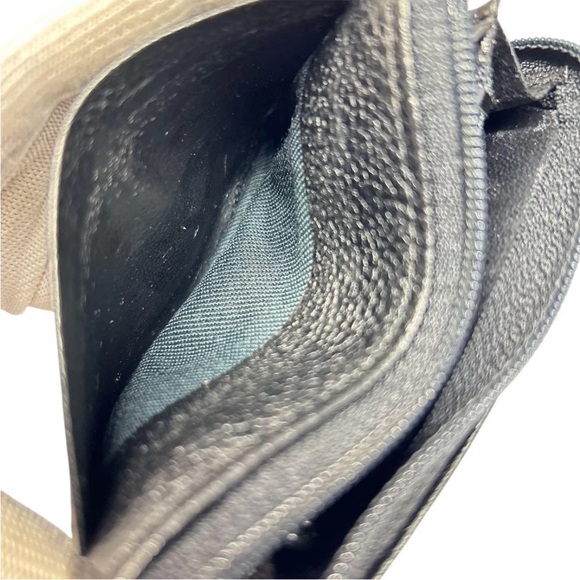 YSL Black Leather Wallet - Picture 8 of 11